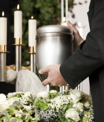 Преимущество кремации над погребением