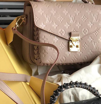 Обзор самых востребованных сумок Louis Vuitton