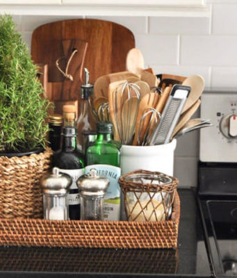 Поднос: незаменимая вещь на кухне