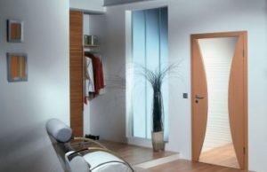 На что надо обращать внимание при выборе внутренних дверей в комнату