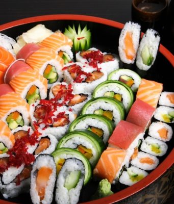 Роллы: любимая японская кухня нарта России
