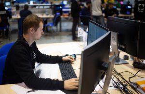 Ростех предложил разработчикам ИИ попробовать свой софт в «оборонке»