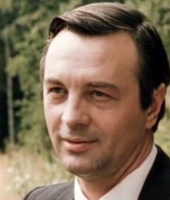 Найденного мертвым в Москве актера Богачева похоронят на Ваганьковском кладбище