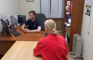 Экс-главу Колпинского района посадили под домашний арест за взятки