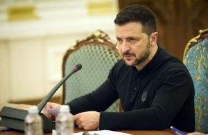 Зеленский пригрозил не признавать итоги переговоров Путина и Трампа