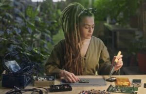 СМИ: в России создан клей для микроэлектроники