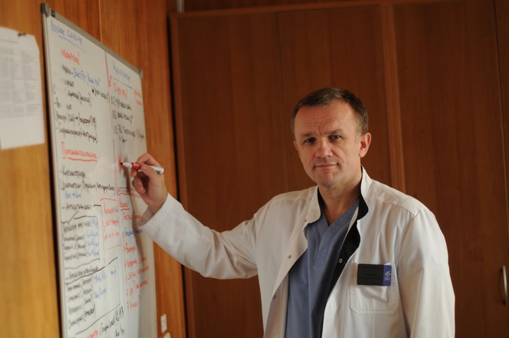 Главврач Вечорко поздравил преподавателей высшей школы