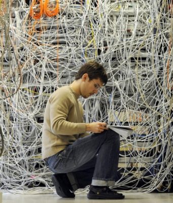 В России создан новый язык программирования для ИИ