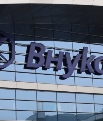 Ограничения на полеты введены во Внуково и Домодедово