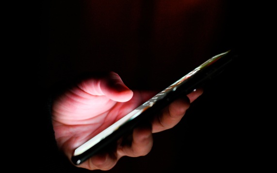 Эксперт предупредил об опасности попыток высмеять или спровоцировать мошенников