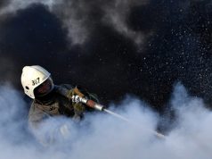 Частный дом загорелся в Севастополе в результате падения обломков БПЛА