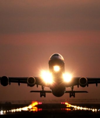 Росавиация сняла запрет на работу аэропортов Шереметьево и Калуги