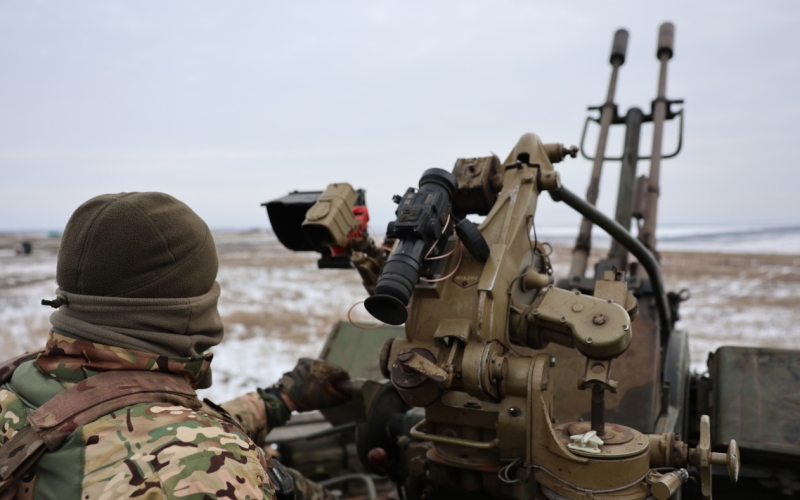 Средства ПВО за сутки сбили 345 БПЛА и 13 управляемых авиабомб ВСУ