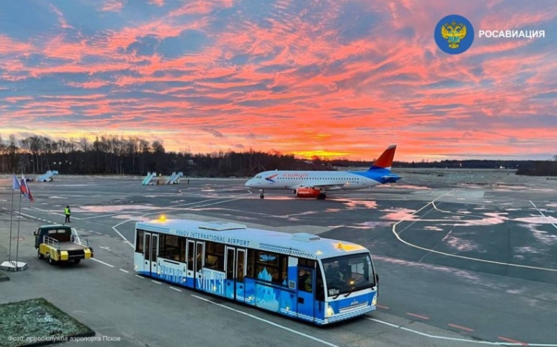 Аэропорт Пскова временно приостановил обслуживание авиарейсов