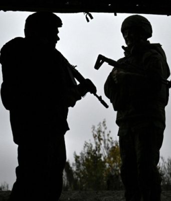 Минобороны РФ объявило о перемирии в зоне СВО в честь Дня Победы