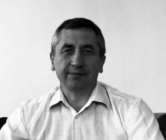Погибшим из-за удара ВСУ по Обояни стал экс-глава города Карелов