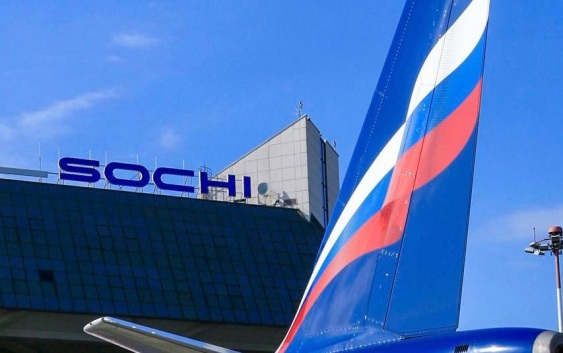 Аэропорт Сочи возобновил работу