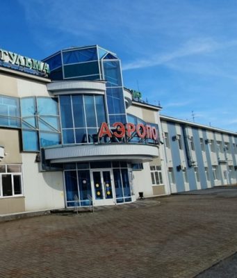 Четыре российских аэропорта сняли ограничения на полеты